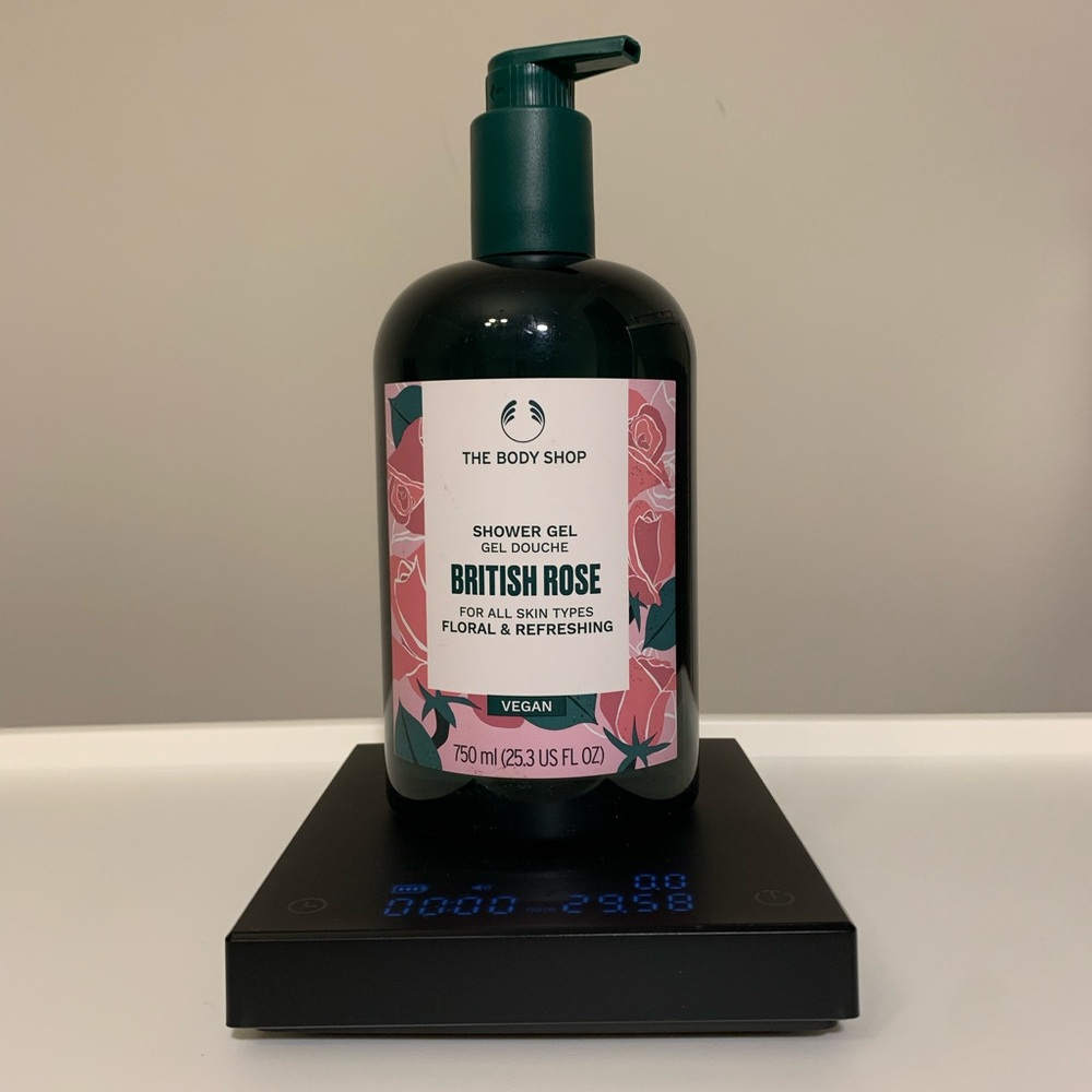 The Body Shop British Rose Shower Gel 25.3 fl oz 750 ml Jumbo Size - New, Rare